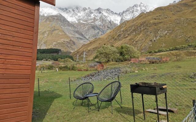 Kazbegi Twins