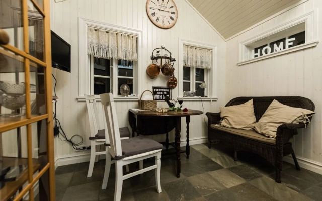 Sea Side Cottages