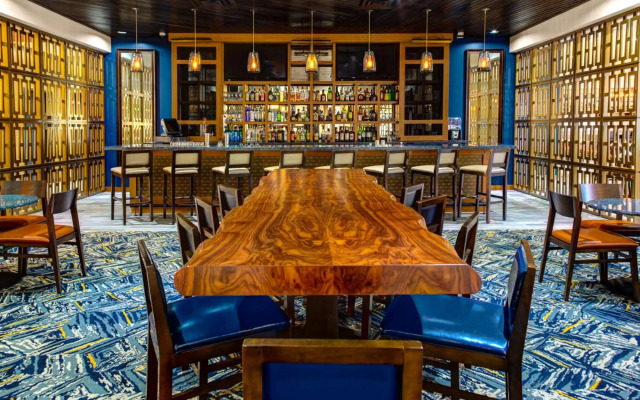 DoubleTree by Hilton Hotel Arlington DFW South