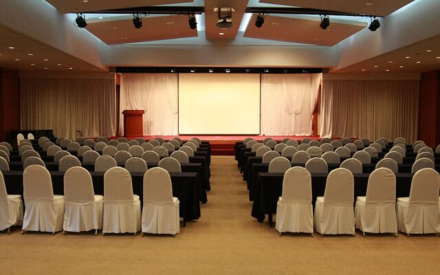 Elysian Gangchon Resort