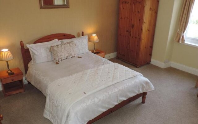 Bron Rhiw Guest House