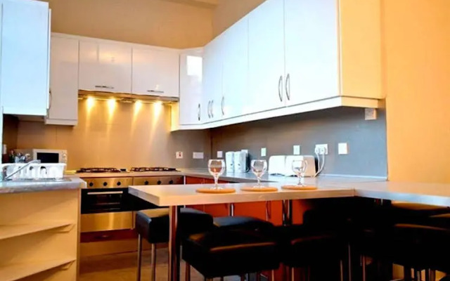 City Centre Large Group Holiday Apartments