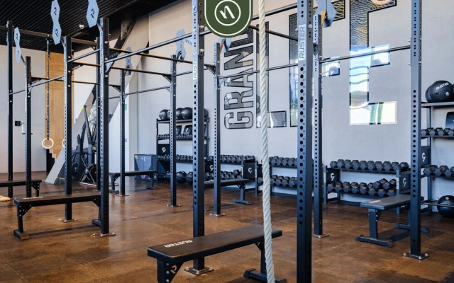 Luxury Studio - Revolution Monument View - Gym