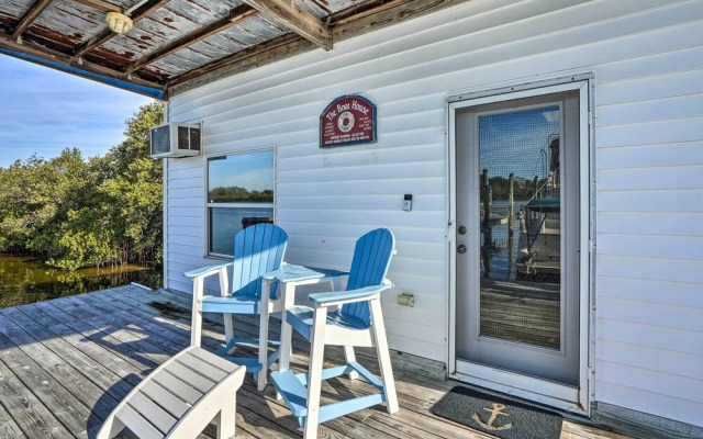 Waterfront Tarpon Springs Vacation Rental!