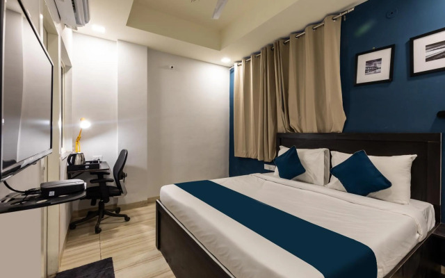 OYO SilverKey 76075 Softvision College