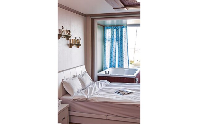 Ganghwa Therapy Pension