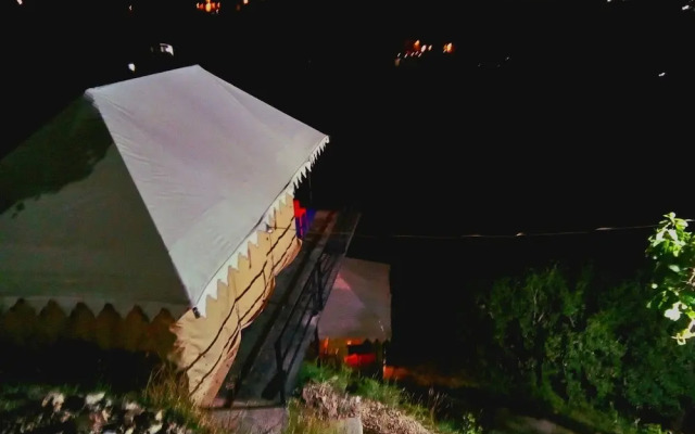 Pine pioneer the eco resort