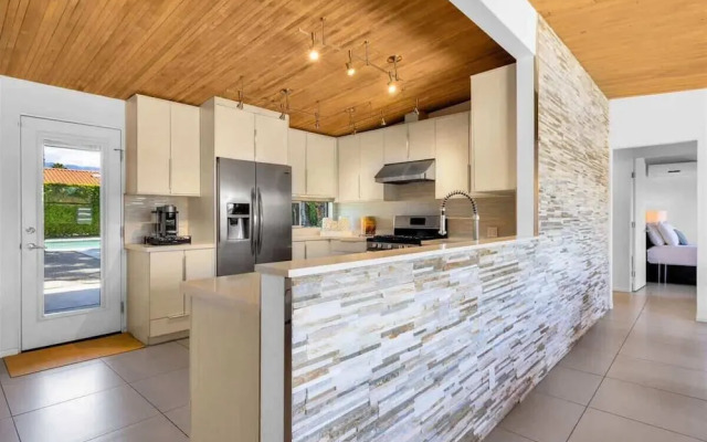 Modern Paradise at Sonora