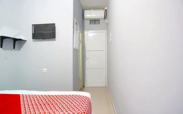 OYO 90848 J&b Rooms Bekasi