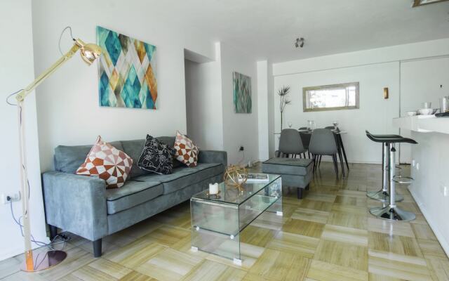 The Lounge Apartment