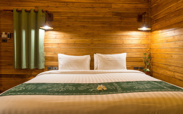 Koh Jum Ocean Beach Resort