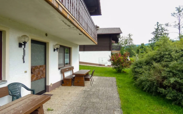 Am Hohen Bogen 37228