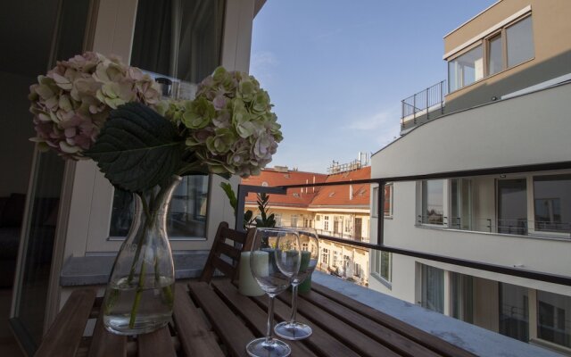 Krakovska Apartmeet