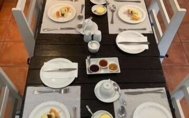 Baleia Guest Lodge Bed & Breakfast