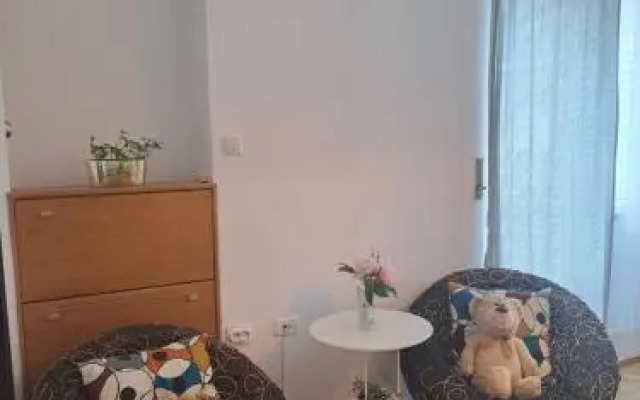 The flat of sillence Piata Romana