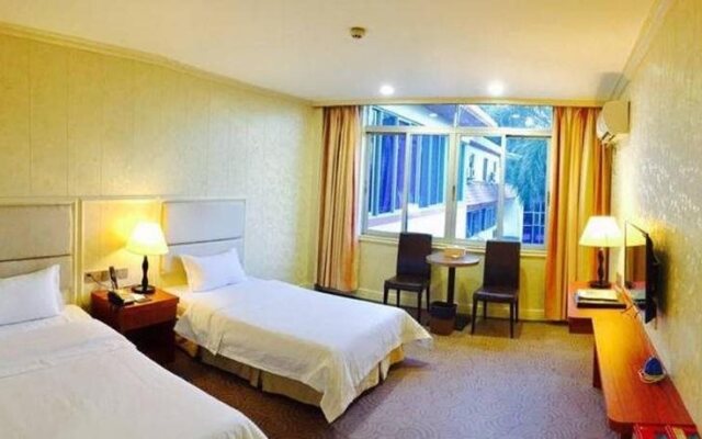 Wanfeng Hotspring Hotel