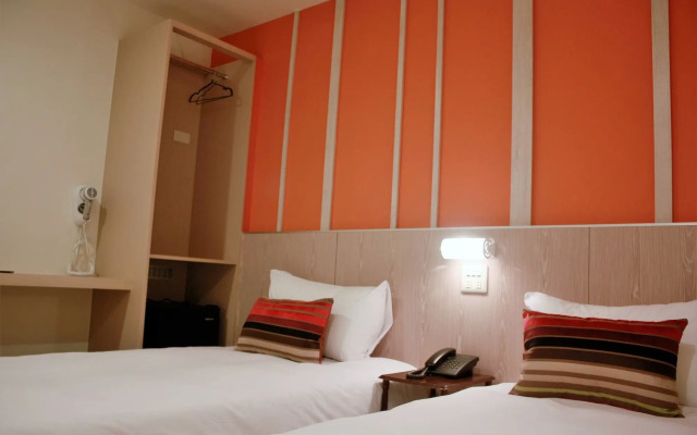 Prince To Travel Hotel