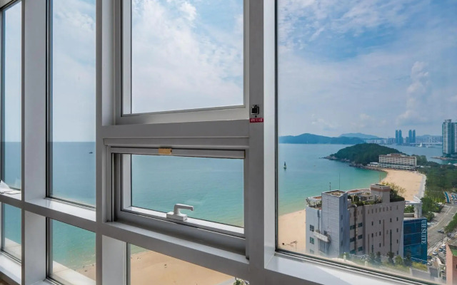 Haeundae Seacloud Hotel Residence