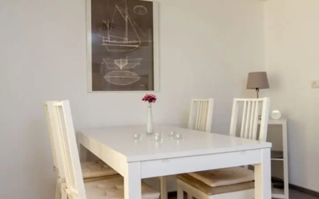 2 Villa Blanck Comfortable Holiday Residence