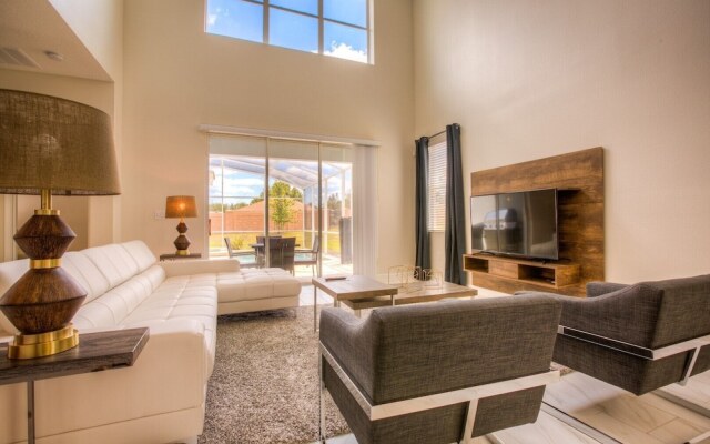 1612 Moon Valley Drive