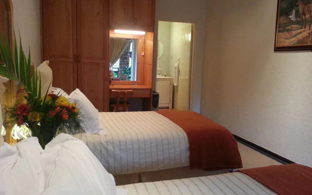 Emoyeni Lodge
