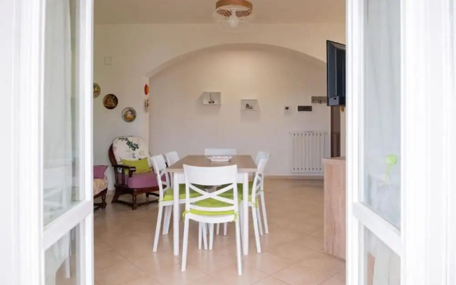 Charming Margherita di Savoia Apartment With Sea Views