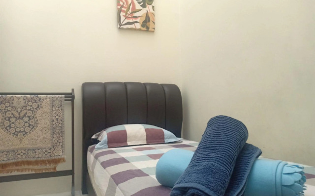 Kh Homestay Comfy N Calm (Muslim Only)