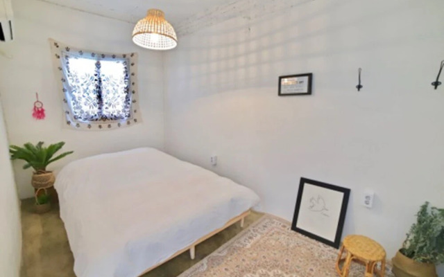 Weekenders - Hostel