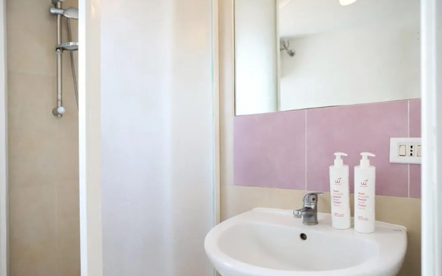 Appartamento con terrazzo a Piazza Dante