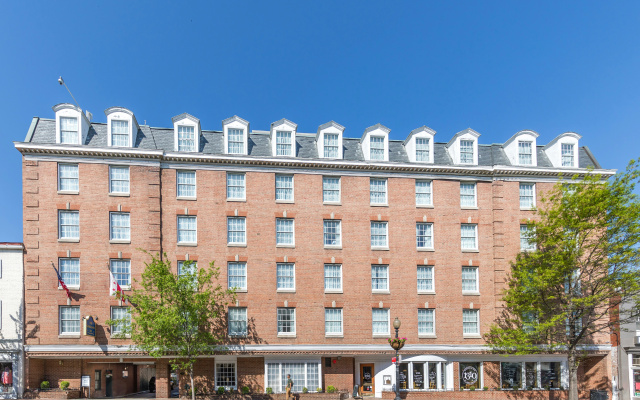 The Georgetown Inn