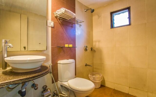 FabHotel Flamingo Anna Nagar