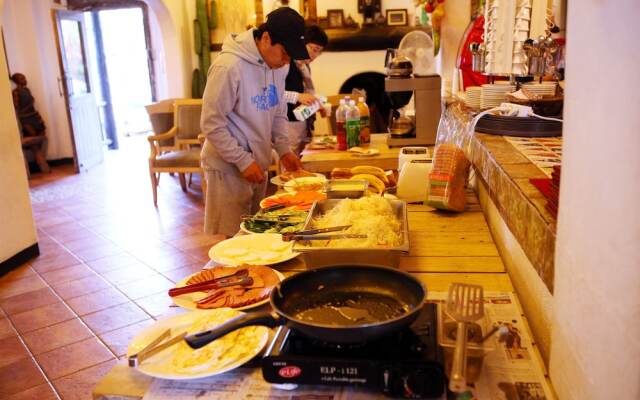 Lime Orange Vill Pension