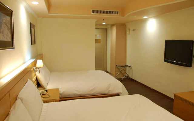 Hub Hotel Kaosiung Yisin Branch