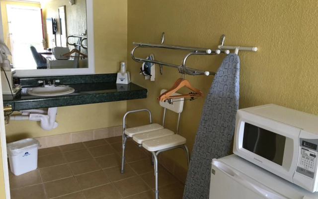 Americas Best Value Inn Conyer