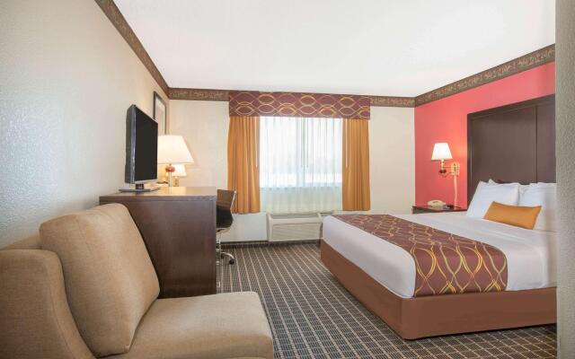 Holiday Inn Express Redding North by IHG