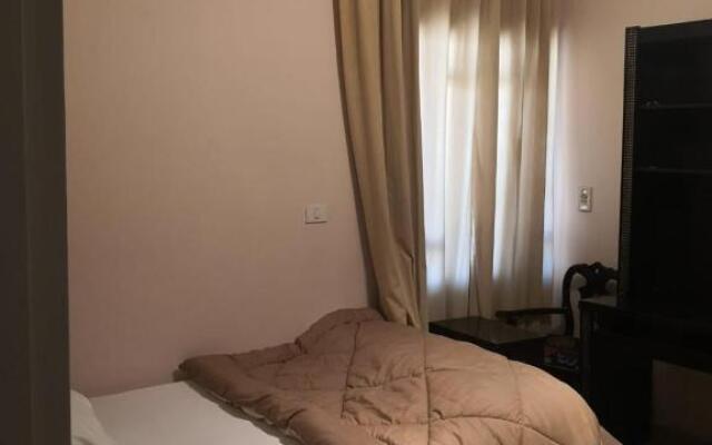 Al Rehab City Full VIP Serviced Apartment, Cairo