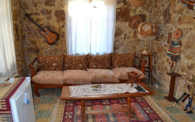 Mystery Garden Guest House