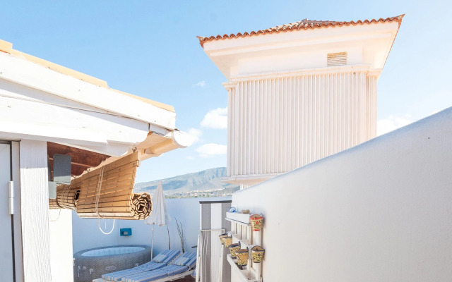 Welcoming apartment in Adeje with swimming pool