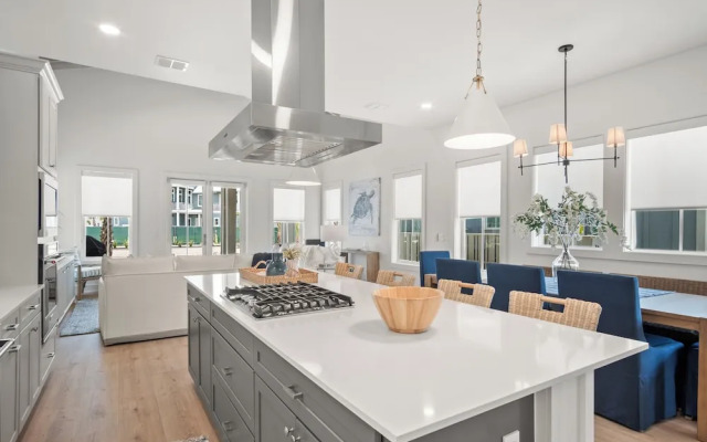 Serenity Shore 305 SOU