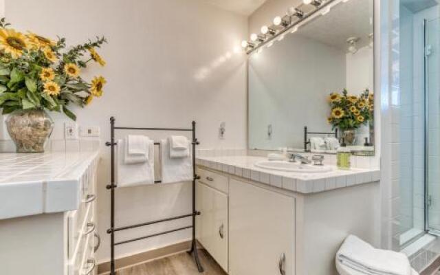 The Bridge and Balcony