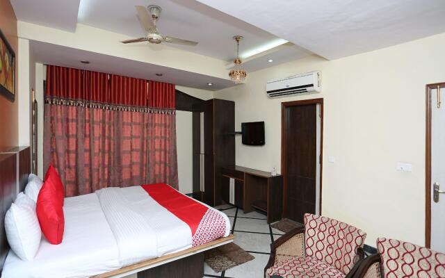 Oyo 15398 Hotel The New Avenue