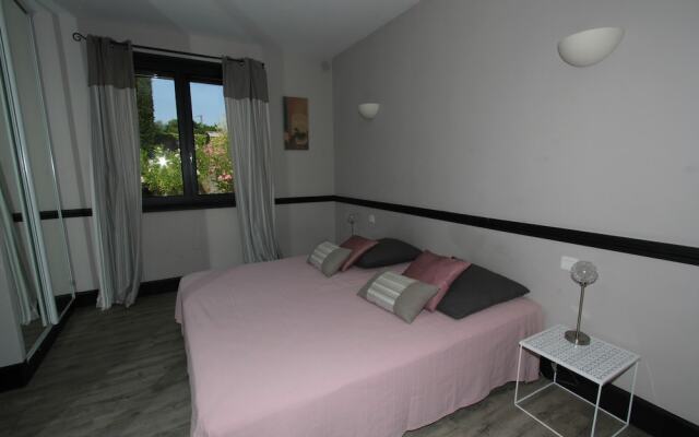 Au Cèdre De Saint Rémy Location De Vacances