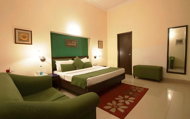 The Corus Hotel – Guest Rooms – New Delhi
