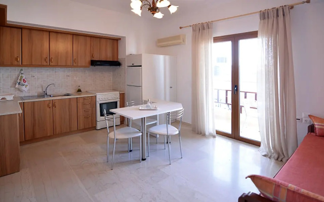 Simon Apartments