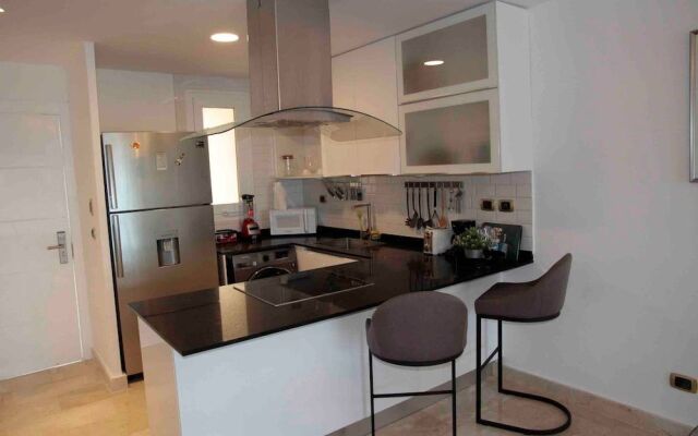 Apartamento Trendy, Airport Transfer