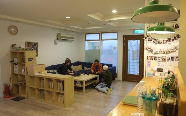 First Hostel Taipei