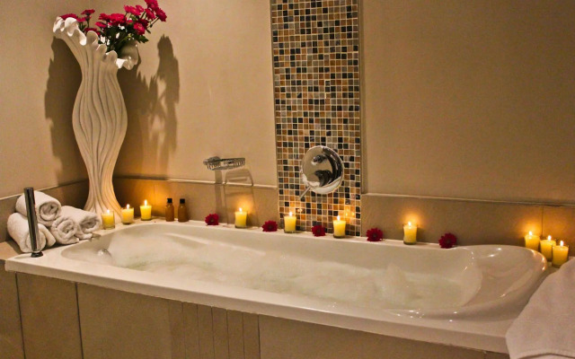 The Rockwell Luxury Suites
