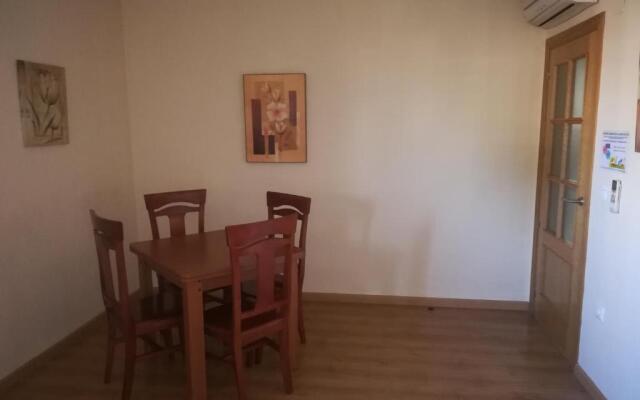 APARTAMENTO PERGAR I - 4 PERSONAS DESDE 35e-WIFI