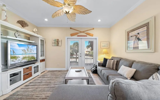 Blue Lagoon Beach House