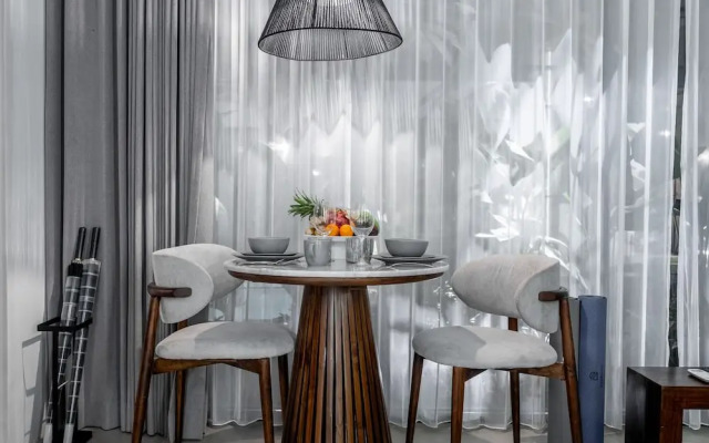 Sebelas Apartments by EVDEkimi